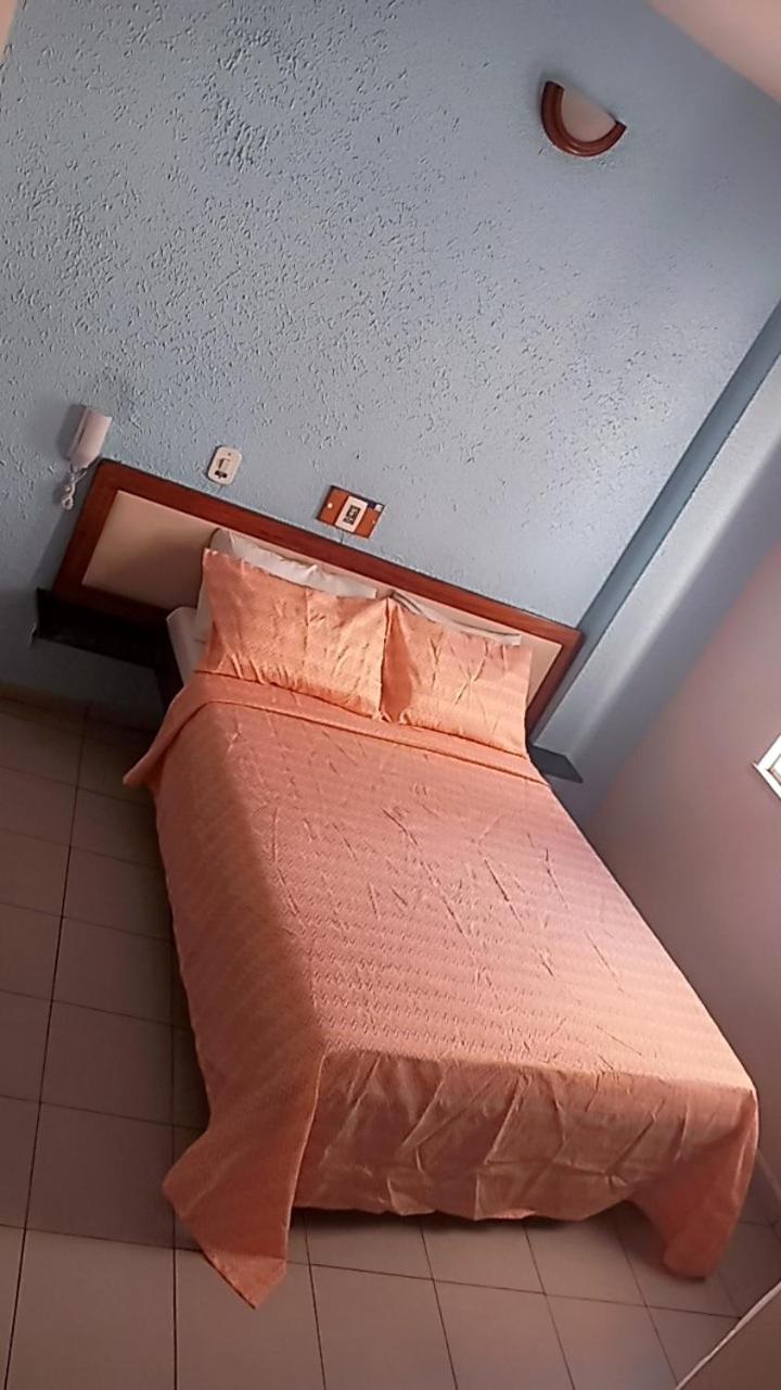 Hotel Fenix Сальвадор Экстерьер фото