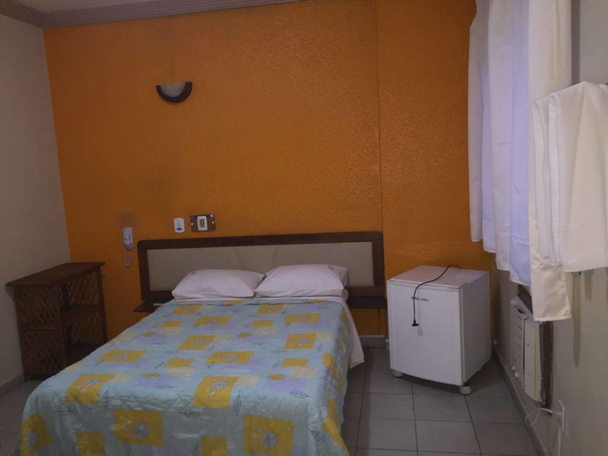 Hotel Fenix Сальвадор Экстерьер фото